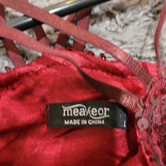 Sequins Halter Top - Picture 2 of 3